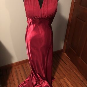 Prom/Bridesmaid formal, burgundy wine color, size 8. NWOT.